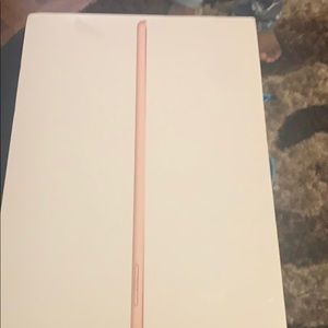 iPad 6th generation128 gbs